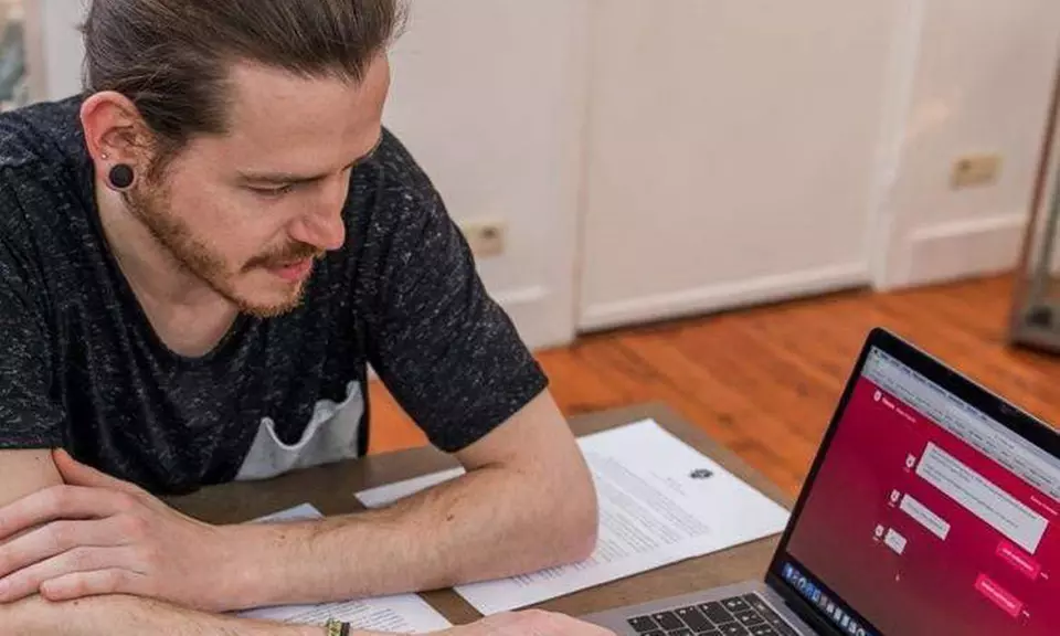 Online-Mordfall lösen mit verschiedenen Schwierkeitsgraden von Such den Mörder (50% sparen*) - Second Medium