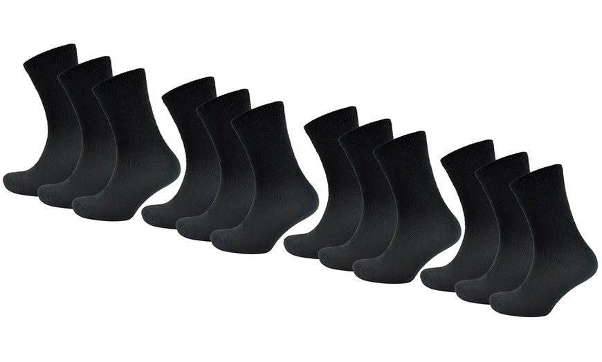 Image 5: 3, 6, 9 or 12 Pairs of Men's Thermal Socks