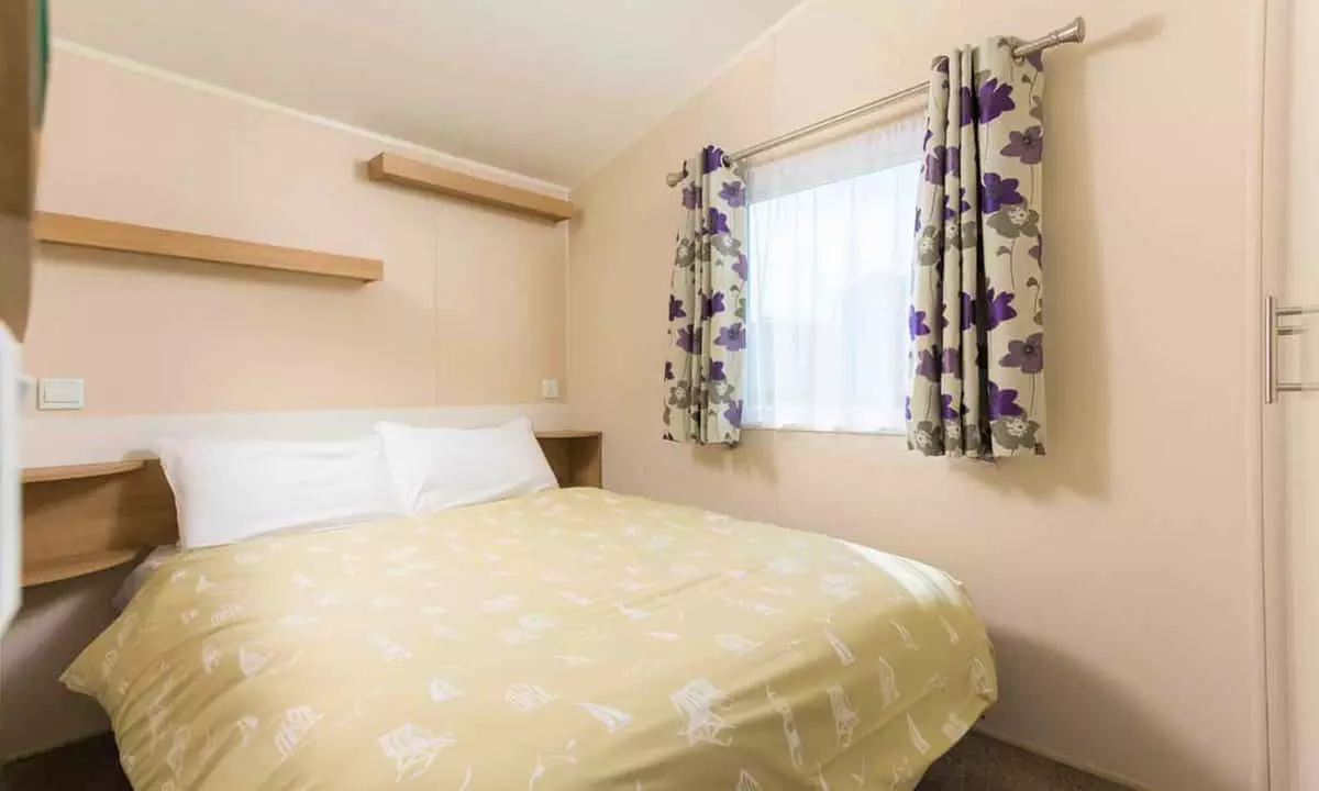 Cornwall: Two-Bedroom Caravan for up to Six