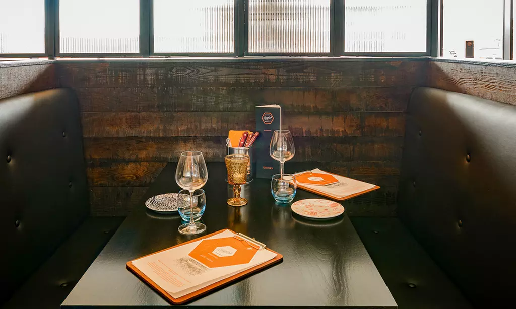 Somerset: Standard Double Room with En Suite and Breakfast