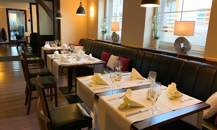 Image 2: Candlelight-Dinner in 3 Gängen für 2 Personen mit je 1 Aperitif