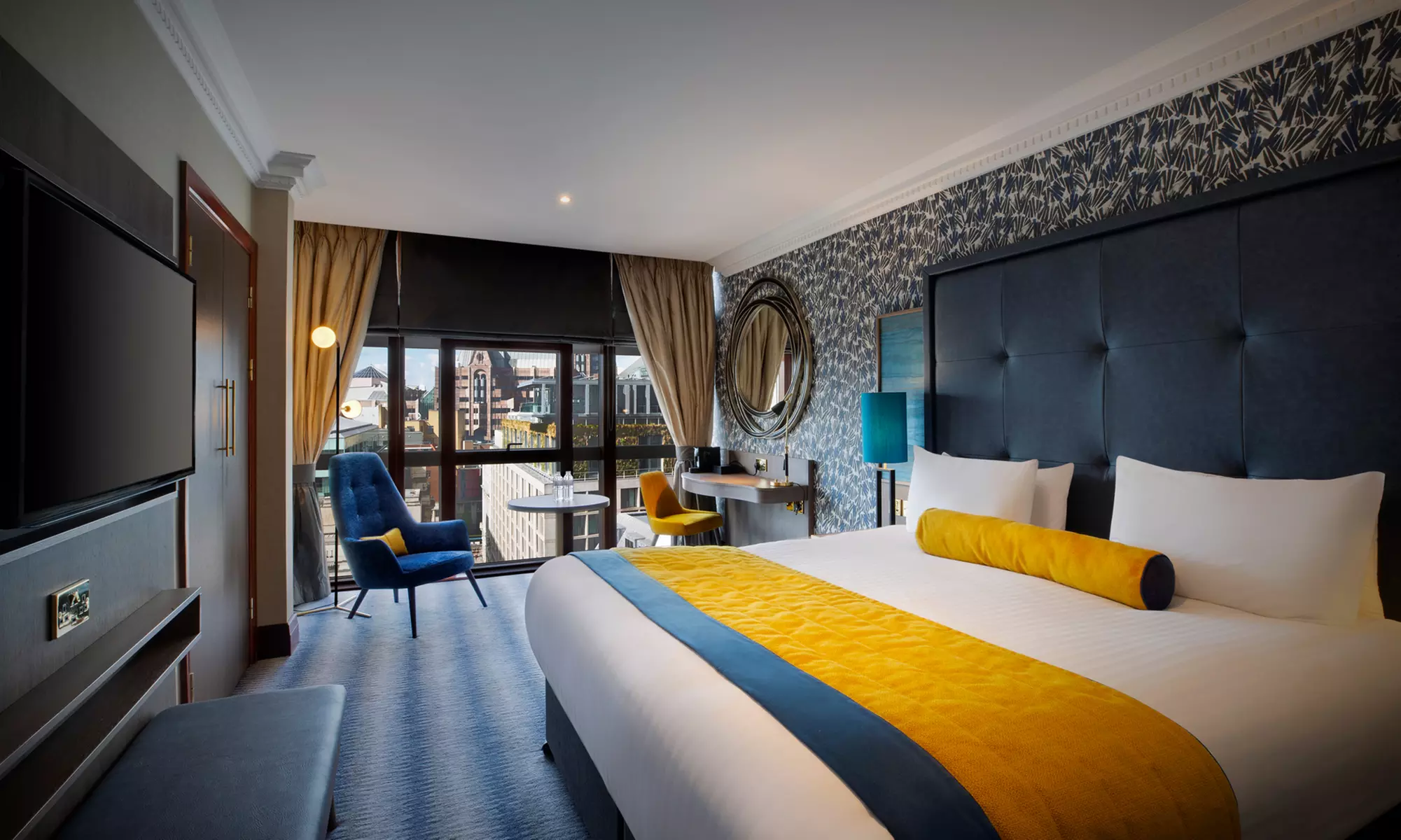 Central London: Luxury 4* Spa Stay for 2