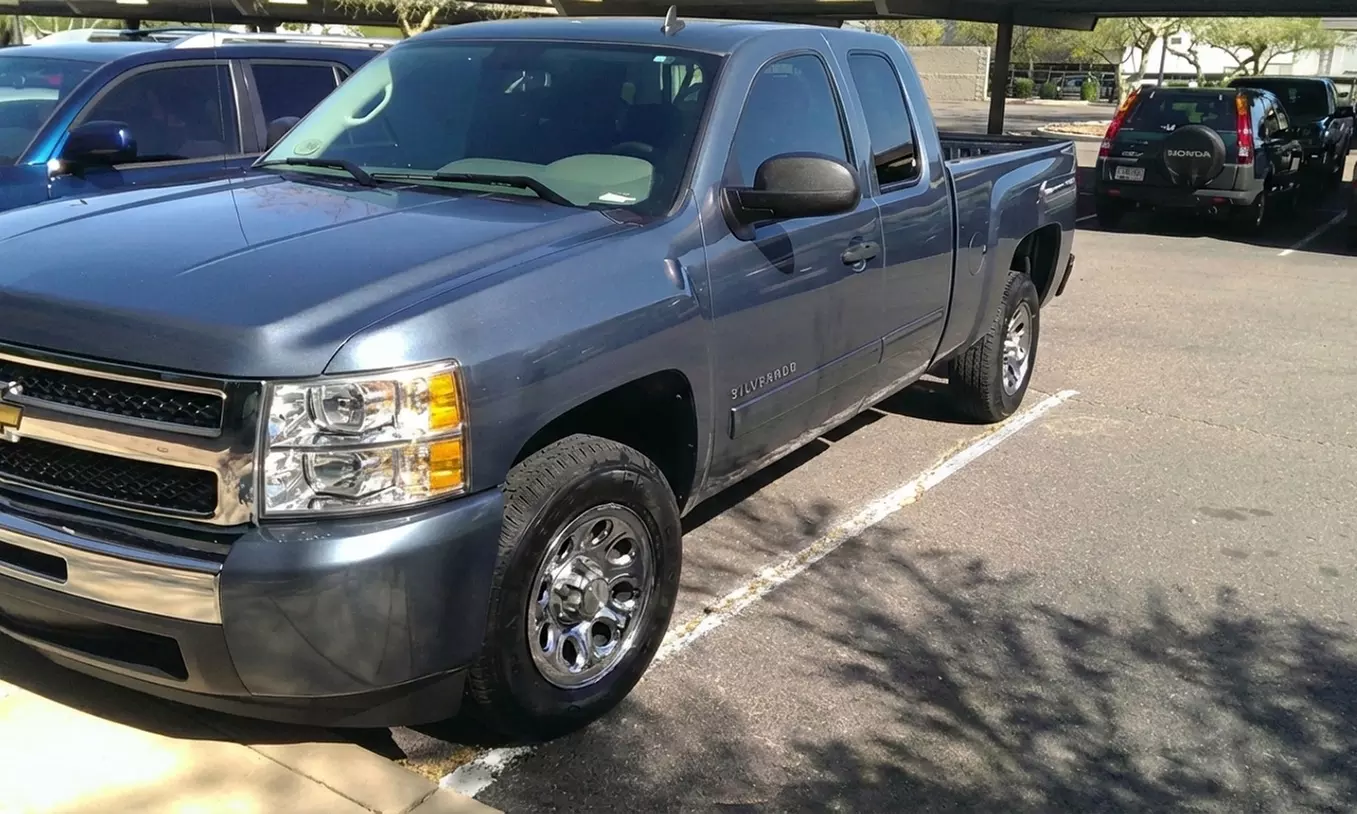 Get a Interior or Exterior Detail or Combo of Both for Any Size Car