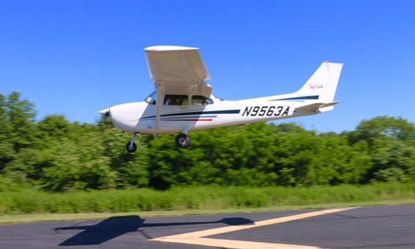 Learn To Fly - Flying Lessons in NJ At Monmouth Airport