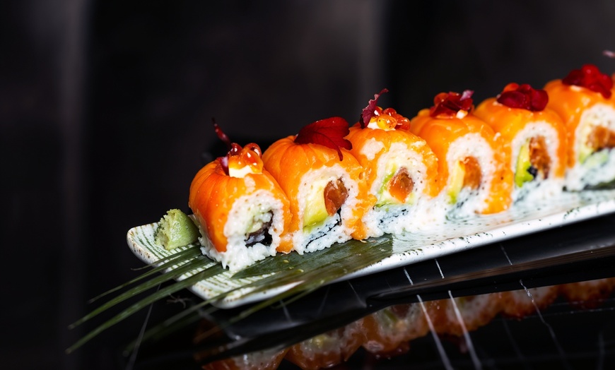 Image 6: Enjoy a Premium Bottomless Sushi Session for up to 4!