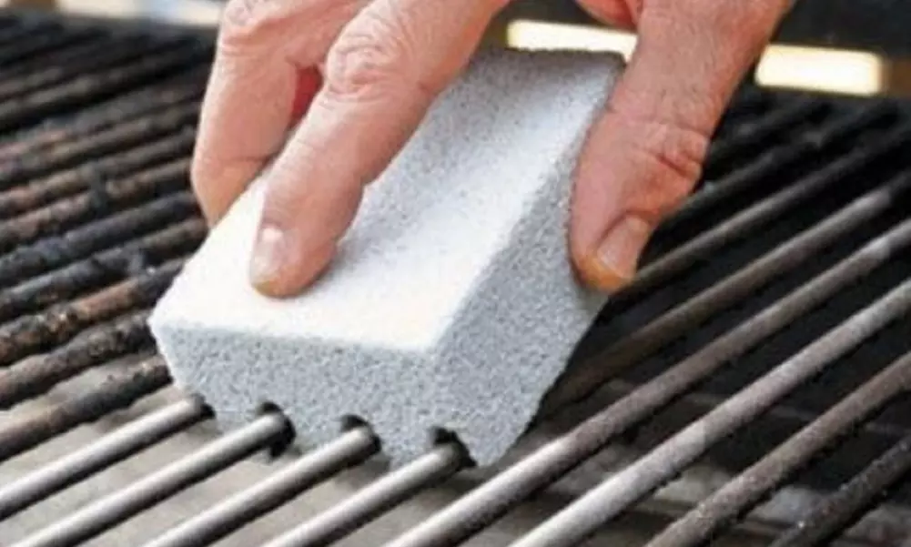 Non-Toxic Grill and Griddle Cleaning Blocks (6-Pack) - Primary Image