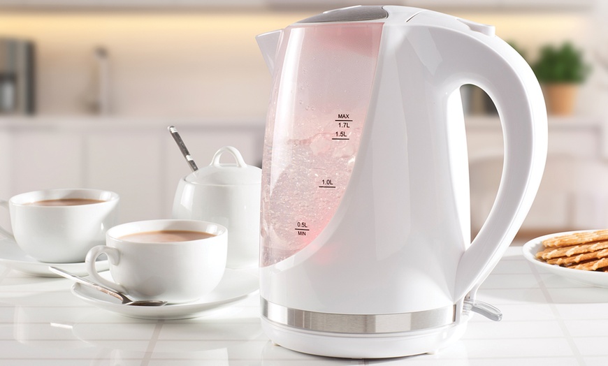 Image 4: Daewoo Colour-Changing Kettle