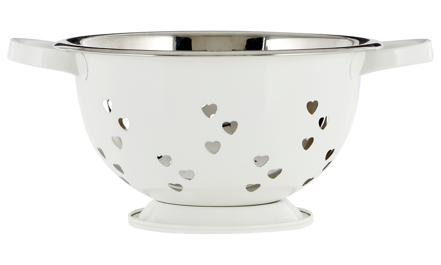 Image 8: Love Heart Colander