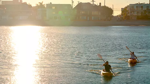 2 Hour Kayak, Paddleboard or Tandem Kayak Rental