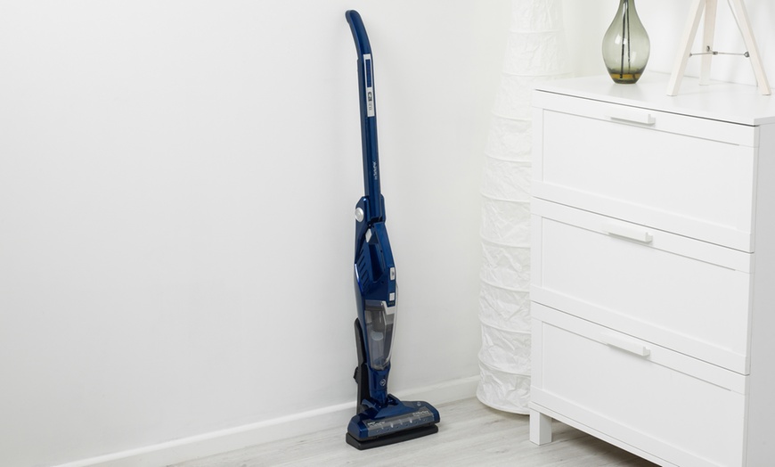 Image 4: Beldray Turbo Flex Vacuum Cleaner