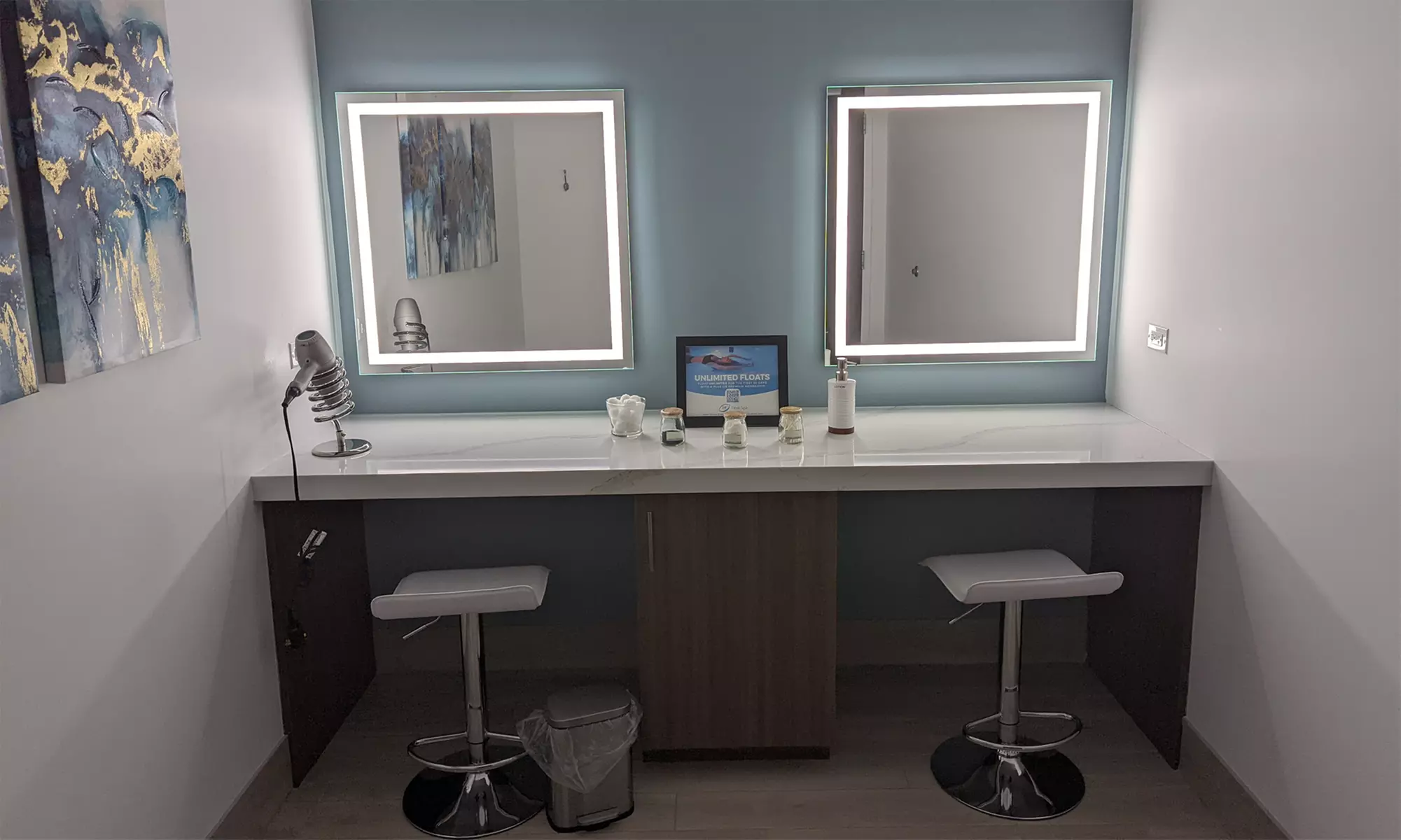 Unwind and Rejuvenate: Experience 60-Minute Float Therapy Session