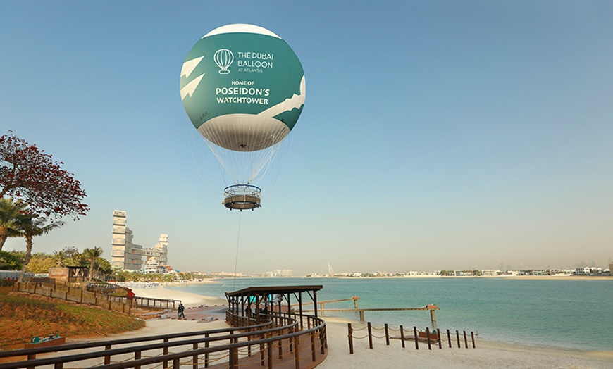 Image 4: IMG Worlds of Adventure with Atlantis Balloon for Child or Adult