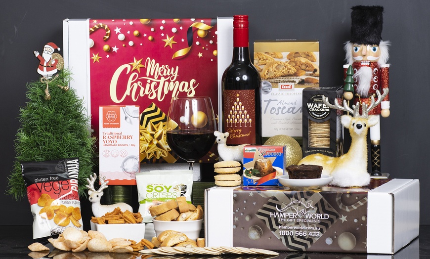 Image 2: Free Shipping: Hamper with Wine