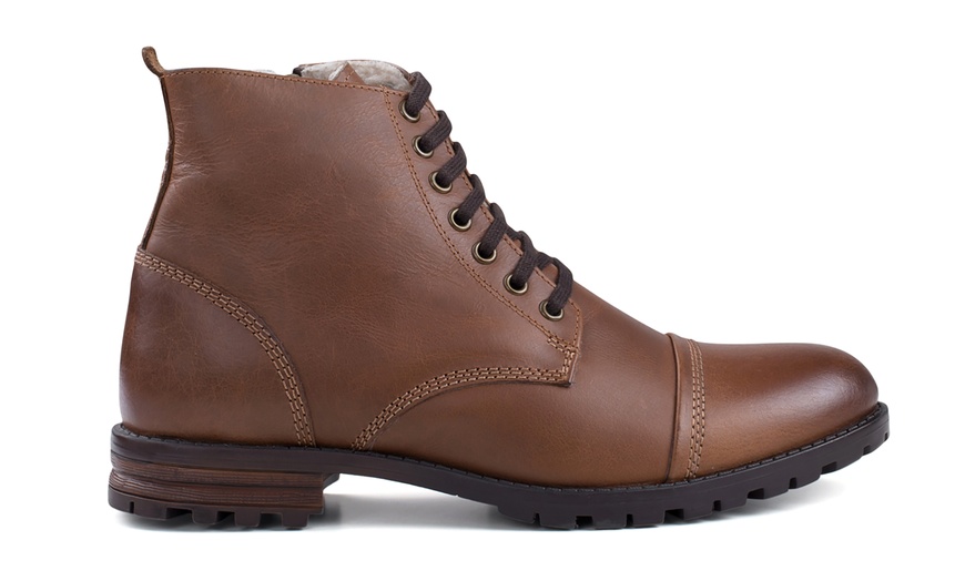 Image 12: Men's Fleece-Lined Leather Boots