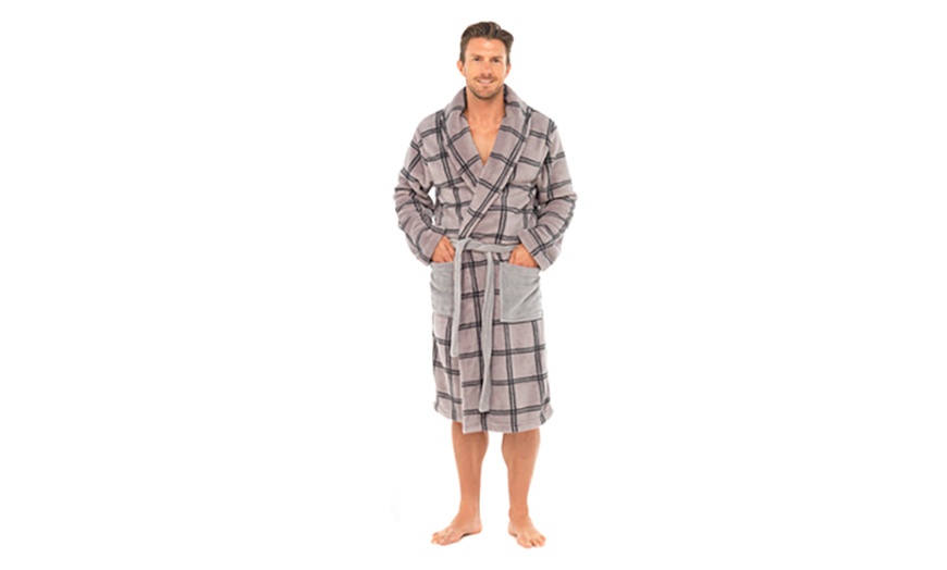 Image 7: Men's Fleece Dressing Gowns