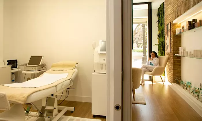 Sesiones de maderoterapia y presoterapia en Clínica Estética Rodríguez