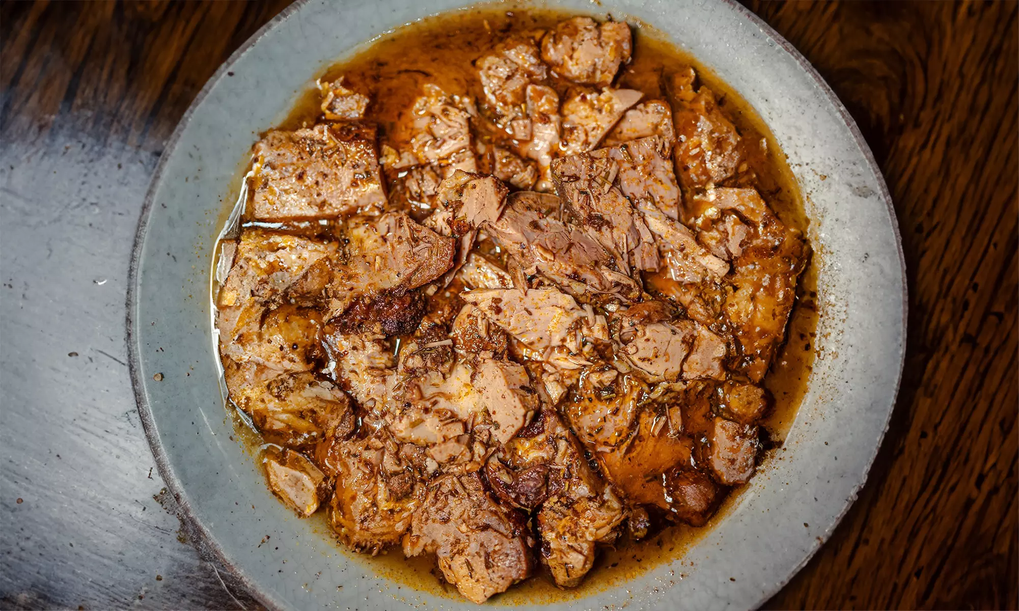 Menú picoteo para 2 o 4 personas con tablas y bebidas a elegir