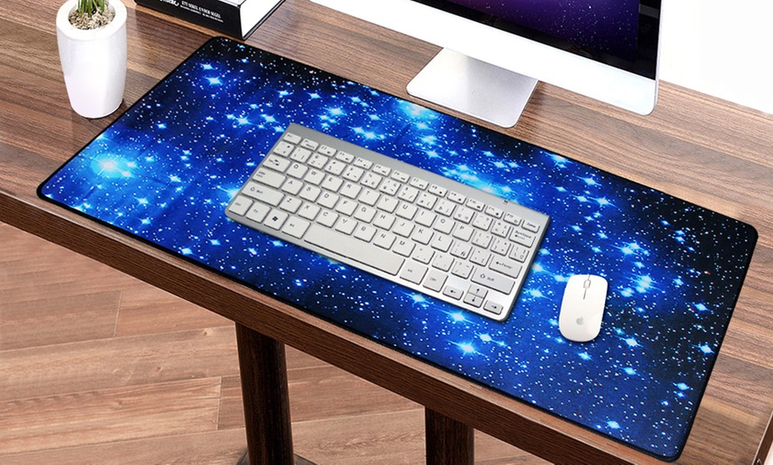 Image 2: Anti-Slip Keyboard and Mouse Mat