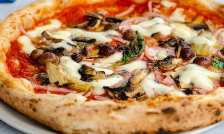 Menu pizza e birra per 2 o 4 persone al Bitta Risto Pizz Genova (sconto fino a 65%)