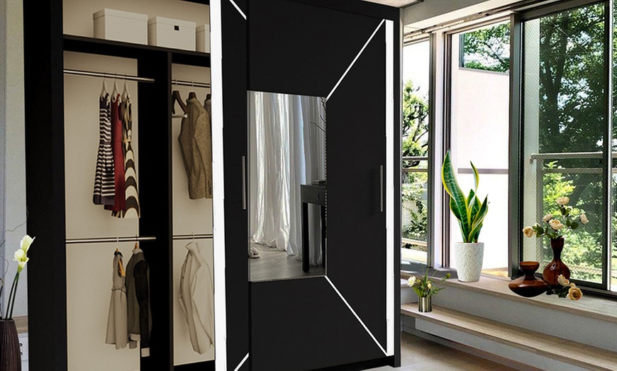 Image 3: Free-Standing Sliding Door Wardrobe