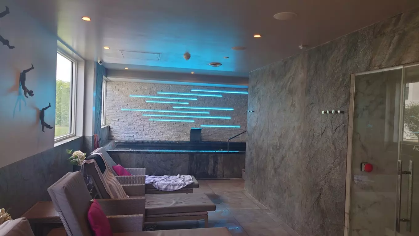 Spa Day with Choice of 50 min Treatment & Lunch