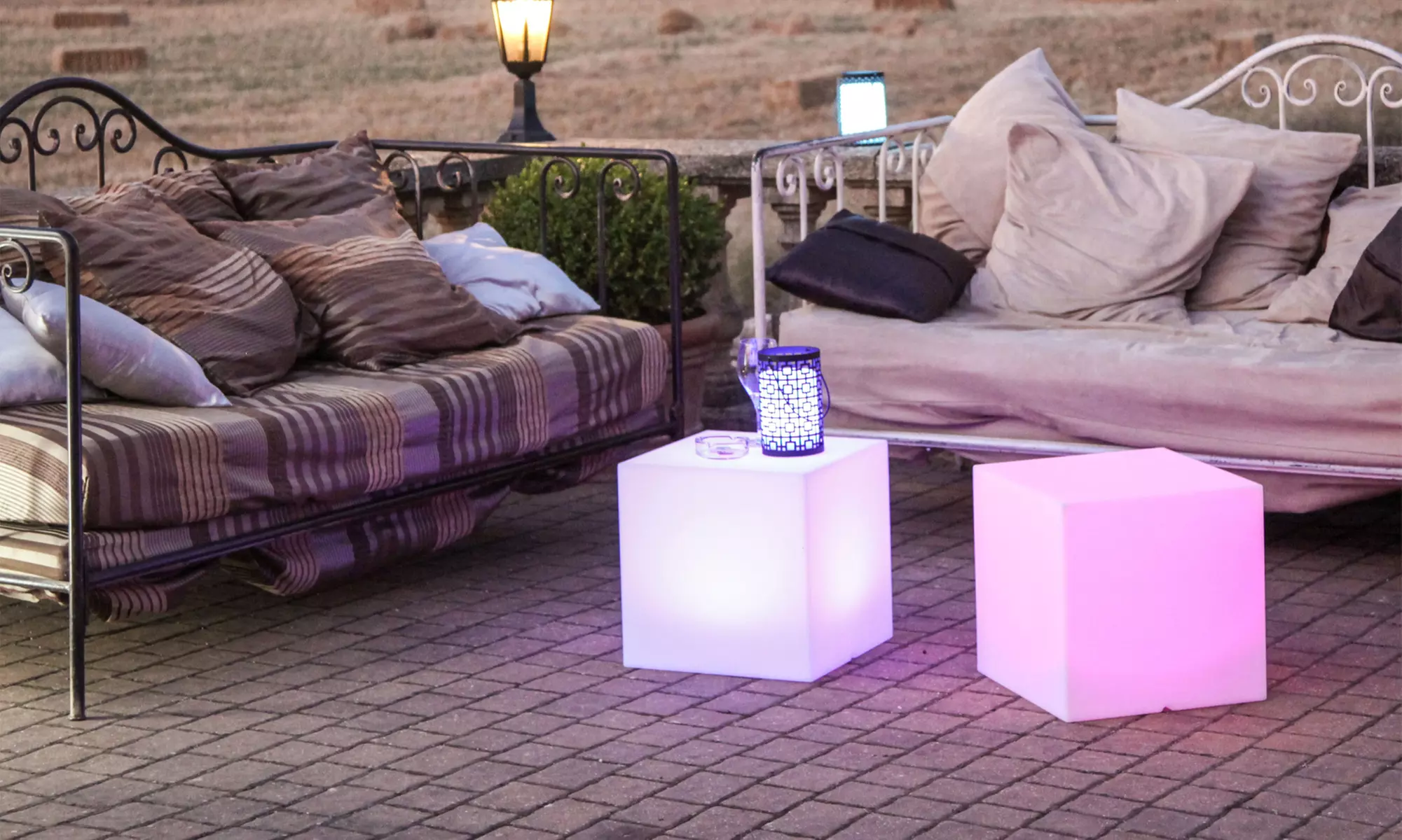 Boule ou cube lumineux sans fil LED multicolore Lumisky