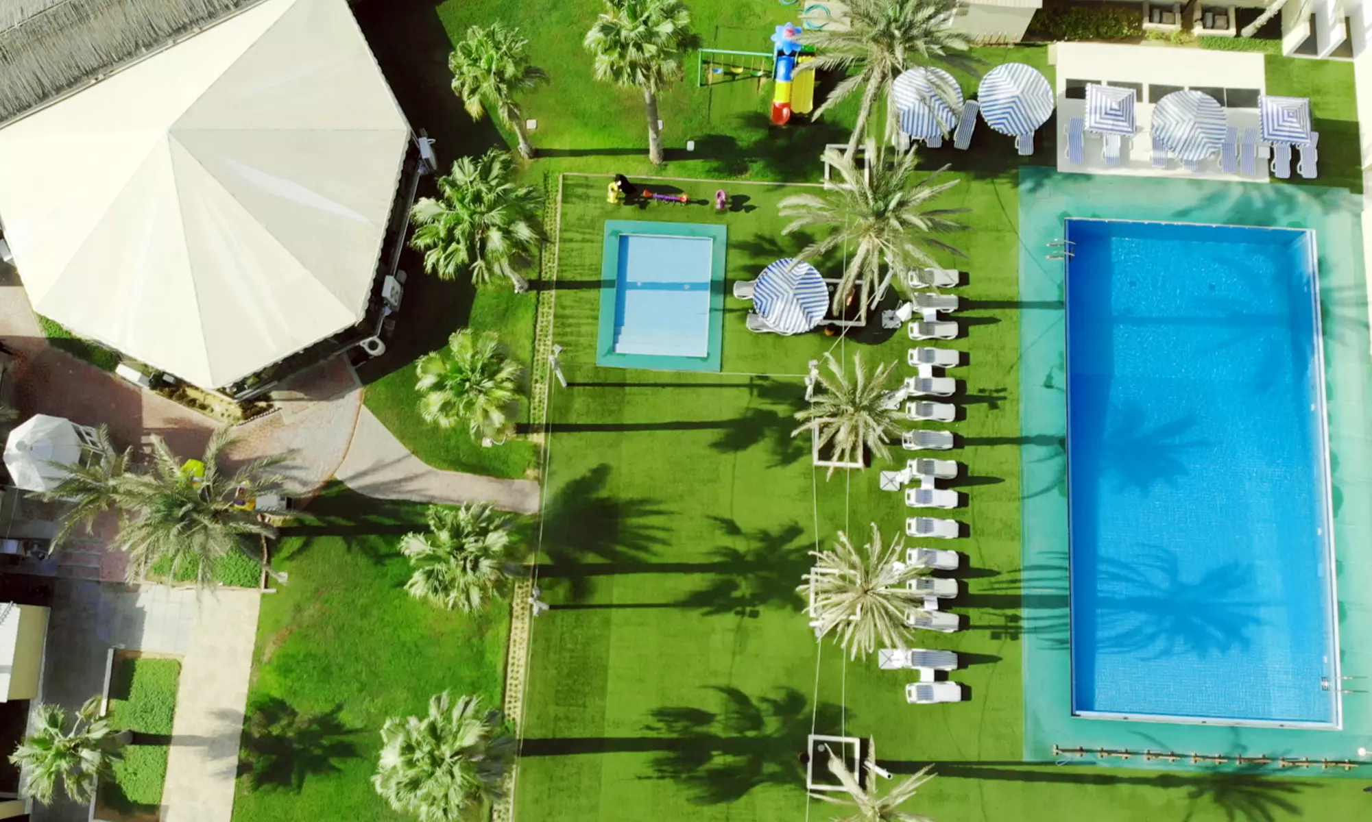 Ras Al Khaimah: 4* Hotel Stay with Desert Safari for Two