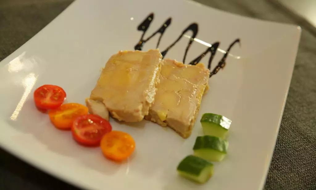 Tours : chambre double, options petit-déjeuner, dîner ou champagne