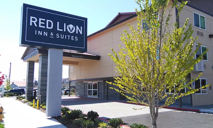Stay at Red Lion Inn & Suites Everett in Washington, with Dates into September - Primary Image