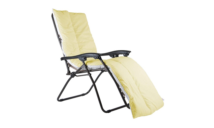 Image 8: Sun Lounger Cushions