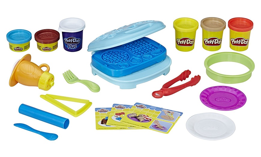 Image 5: Hasbro Play-Doh Breakfast Bakery