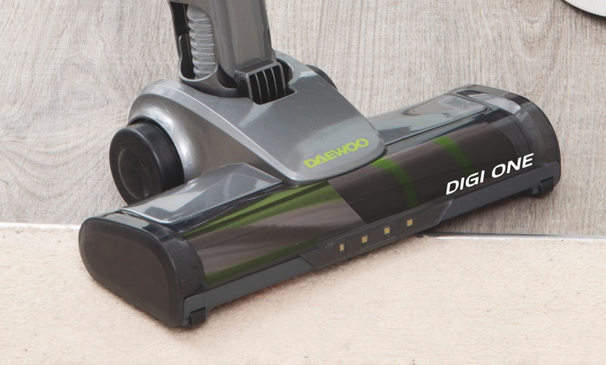 Image 5: Daewoo Cyclone Digi All-in-One Cordless Vacuum Cleaner