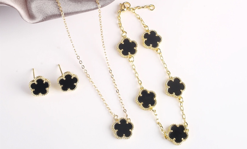 Image 1: Four-Leaf Clover Themed Jewellery Set 