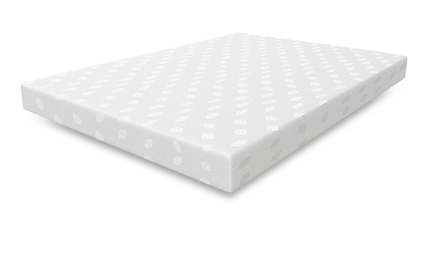 Image 5: Memory Foam Mattress with Breathable Quilted Knit Fabric 