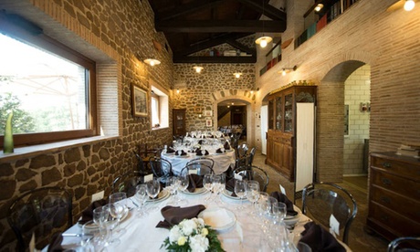 Menu Gourmet con dolce e vino, fino a 6 persone, al ristorante Casale Anio Novus (sconto 26%)