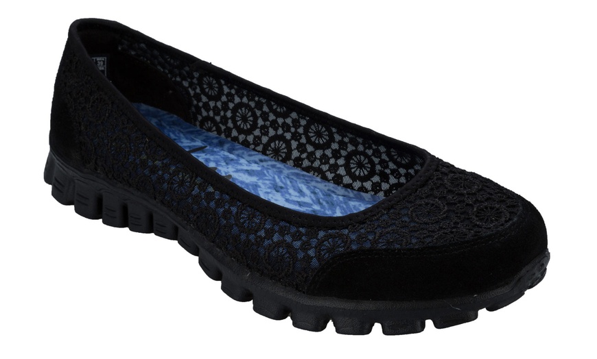 Image 3: Skechers Women's Footwear