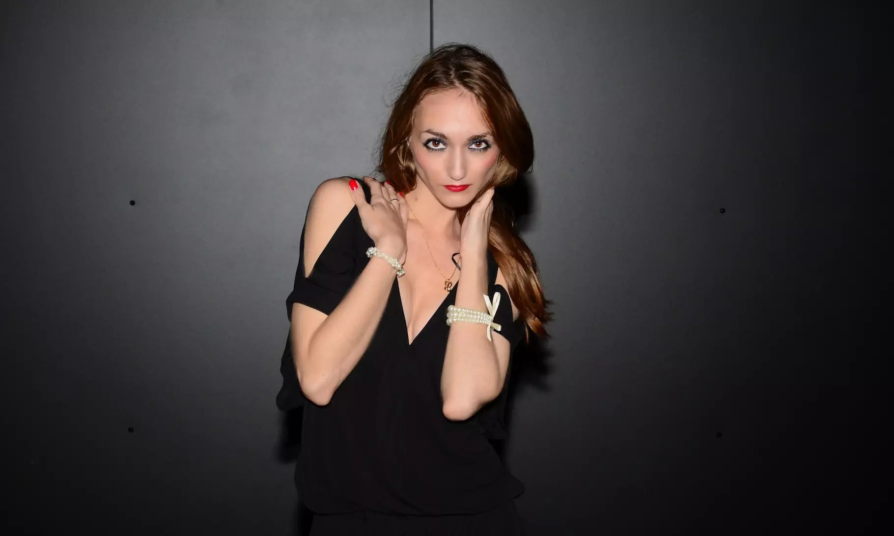 2 Std. Instafashion-Outdoor-Fotoshooting für 1 oder 2 Personen bei Foto Kiste Düsseldorf (83% sparen*) - Second Medium