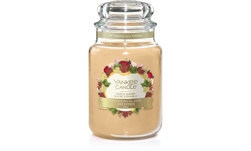 Image 8: Yankee Candle Large Jar