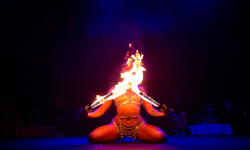 Image 10: Cabaret Show with Dinner