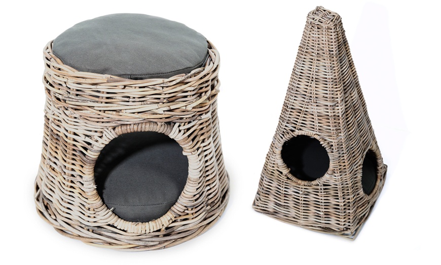 Image 1: Rattan Pet Bed