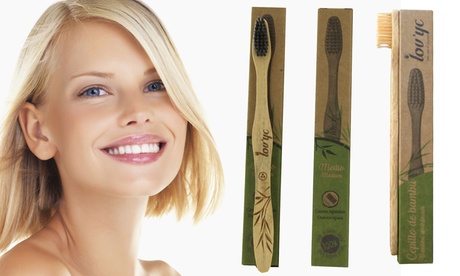 6 o 12 spazzolini in bamboo 100% naturale disponibili in 2 tipologie