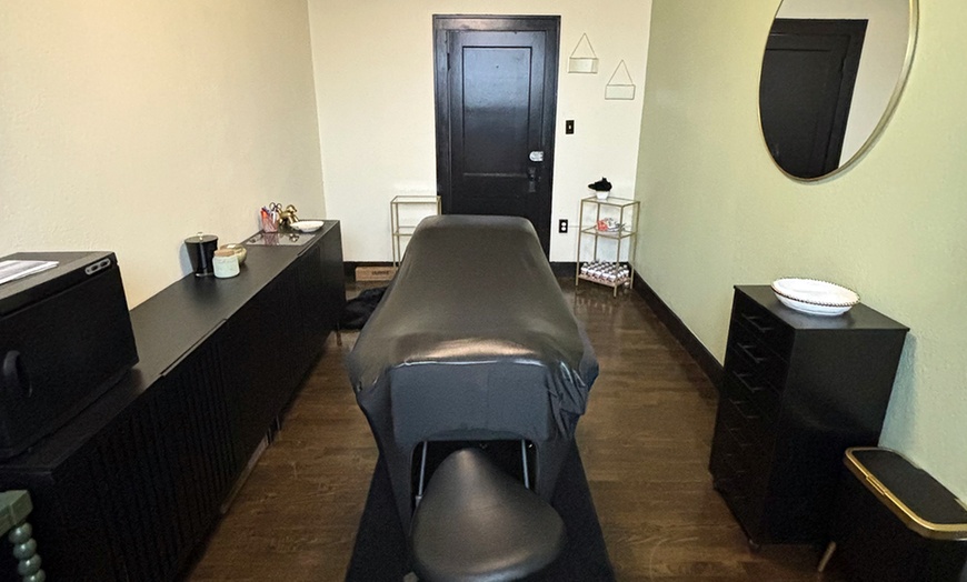 Image 2: One, Two, or Three Brazilian with Optional Underarm Waxing Sessions