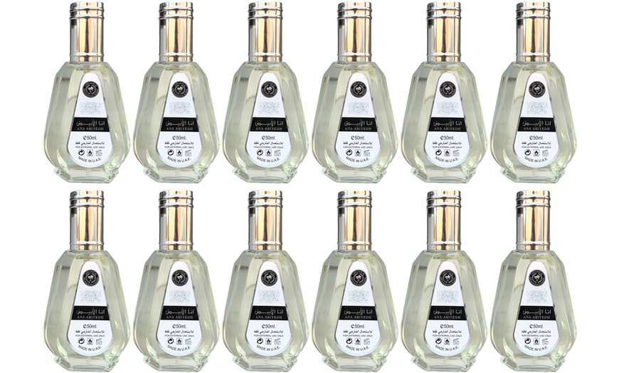 Image 2: Set van 12 'Ana Abiyedh' eau de parfums van 50 ml.