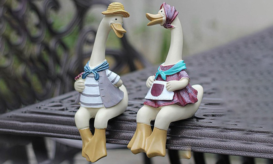 Image 5: Garden Resin Couple Duck Statue Decoration