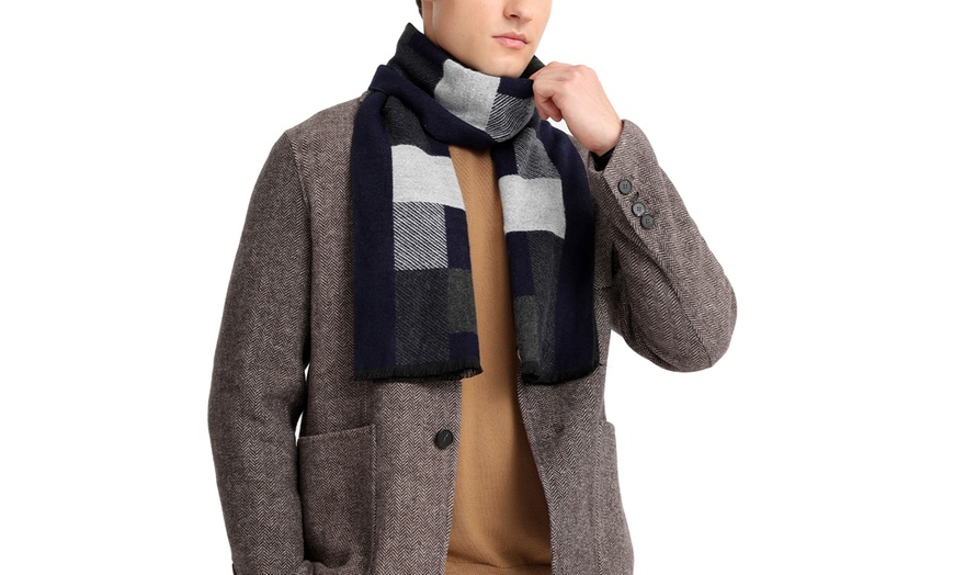 Image 16: Men's Winter Scarf