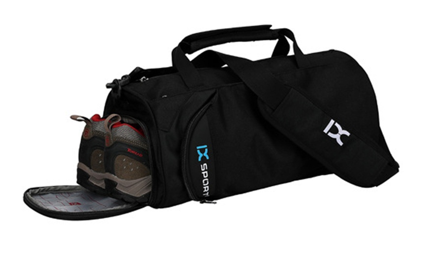 Image 5: Waterproof Gym Bag