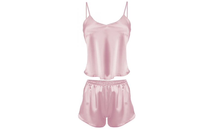 Image 12: Pyjama short en satin Karen