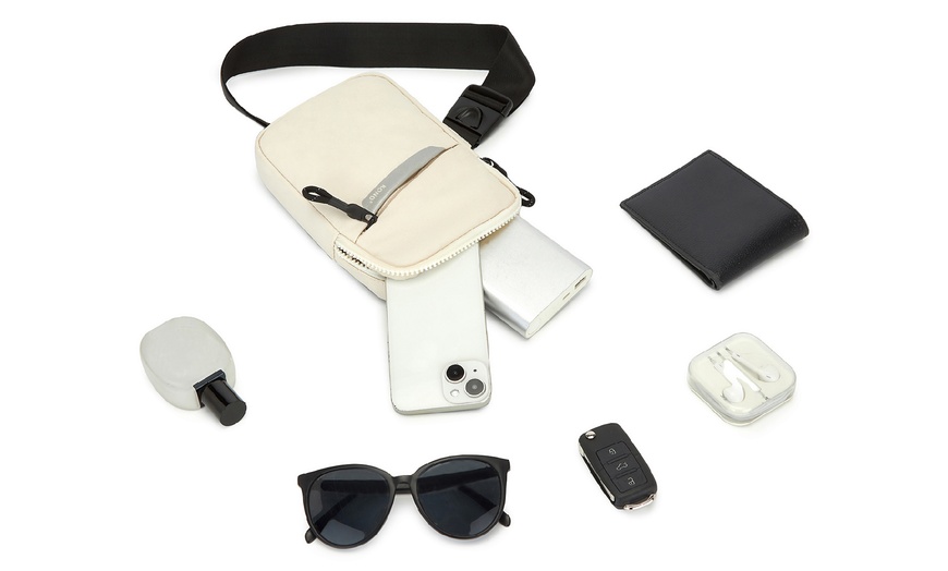 Image 34: Men's Lightweight Dalily Crossbody Bag 