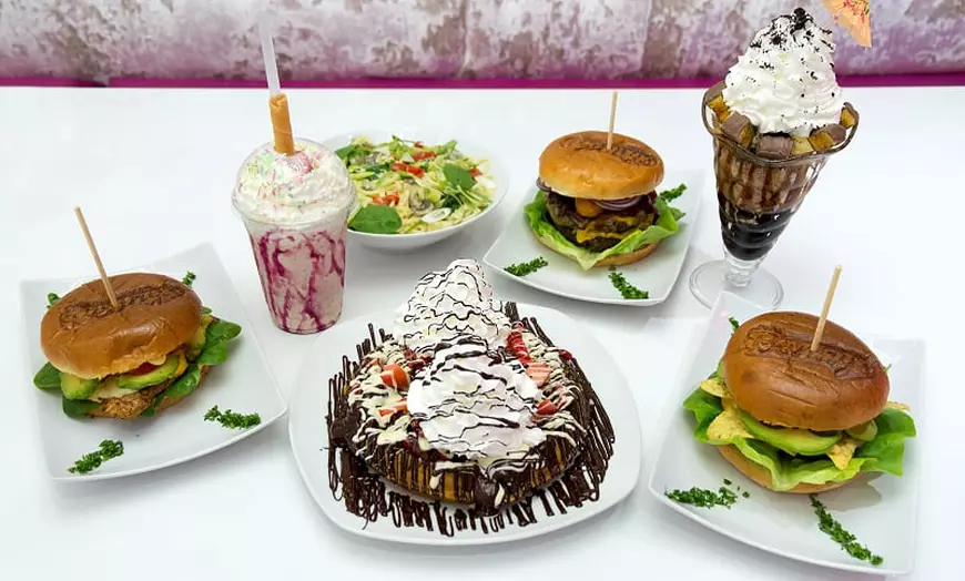 Image 7: Gourmet Burger Meal for Two