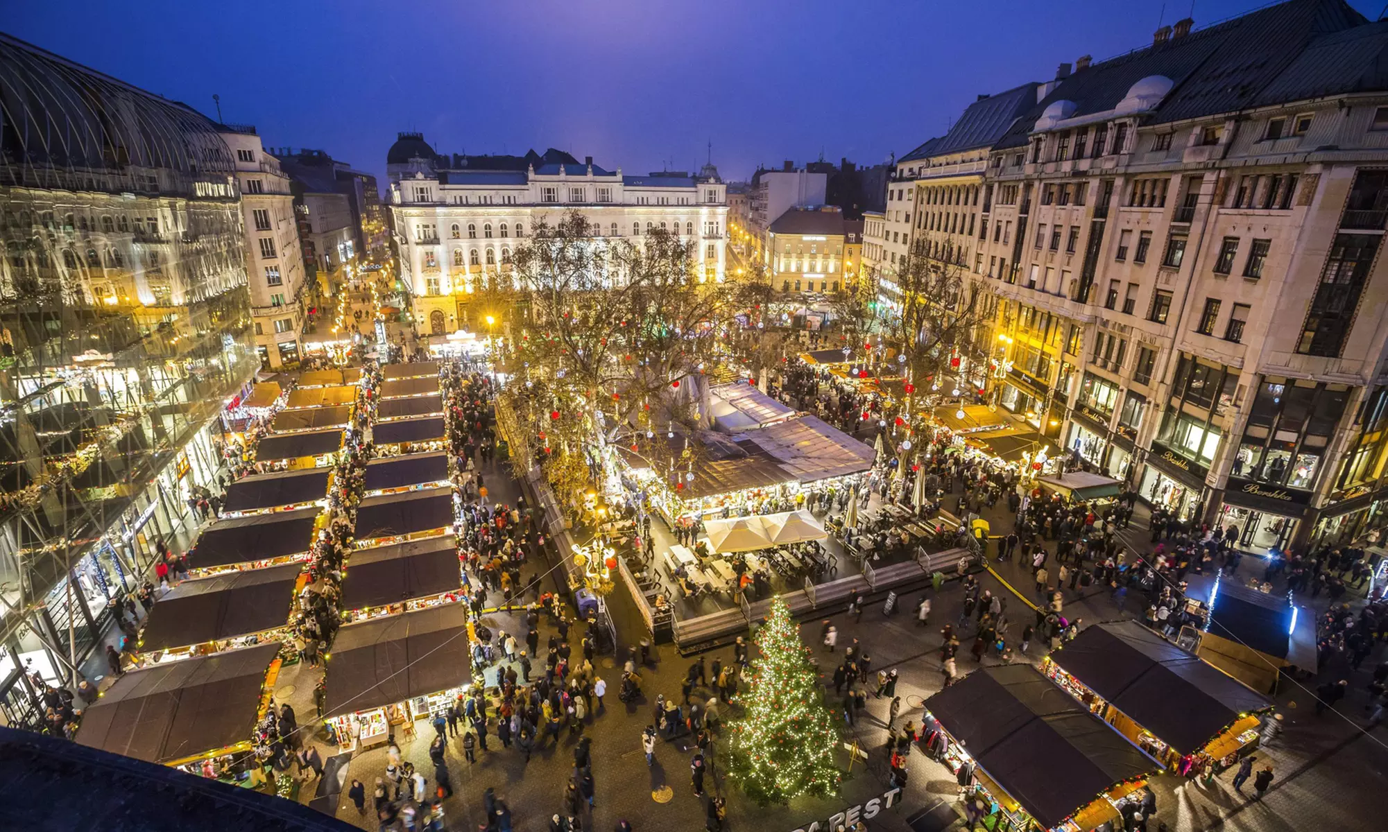 ✈ Budapest: 3 noches con free tour, paseo en barco y vuelos I/V para 1 persona - Image 4